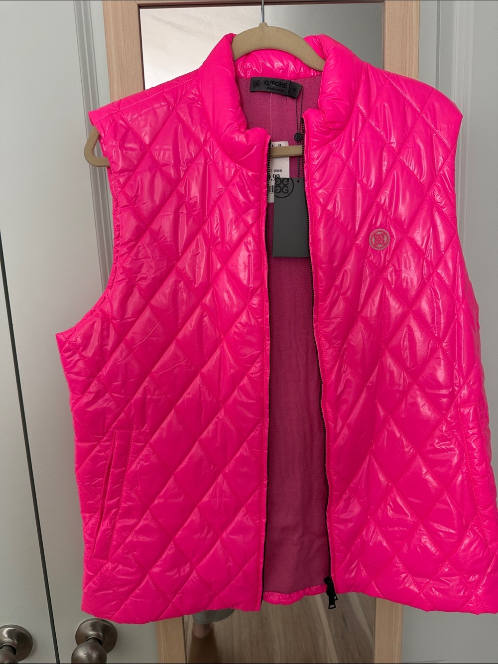 G/FORE Quilted Sleeveless Puffer Vest in Neon Pink